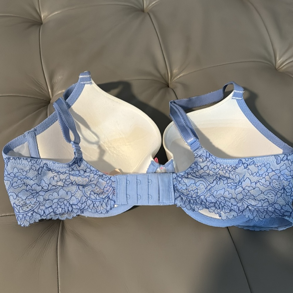 VS bra - Picture 6 of 6